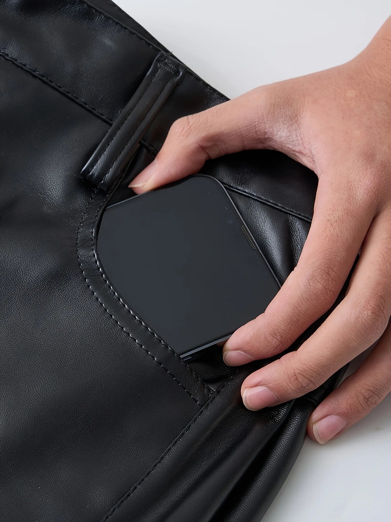 Elevate Spring Wardrobe: Men's Slim-fit PU Leather Pants with Pockets - Versatile & Breathable for Fashion-Forward Gents