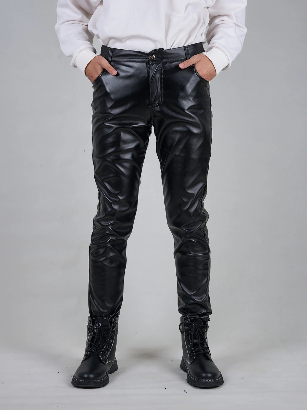 Elevate Spring Wardrobe: Men's Slim-fit PU Leather Pants with Pockets - Versatile & Breathable for Fashion-Forward Gents