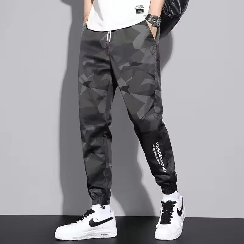 Outdoor Casual Pants Men's wear-resistant loose-fitting straight-leg multi-pocket overalls men's trousers