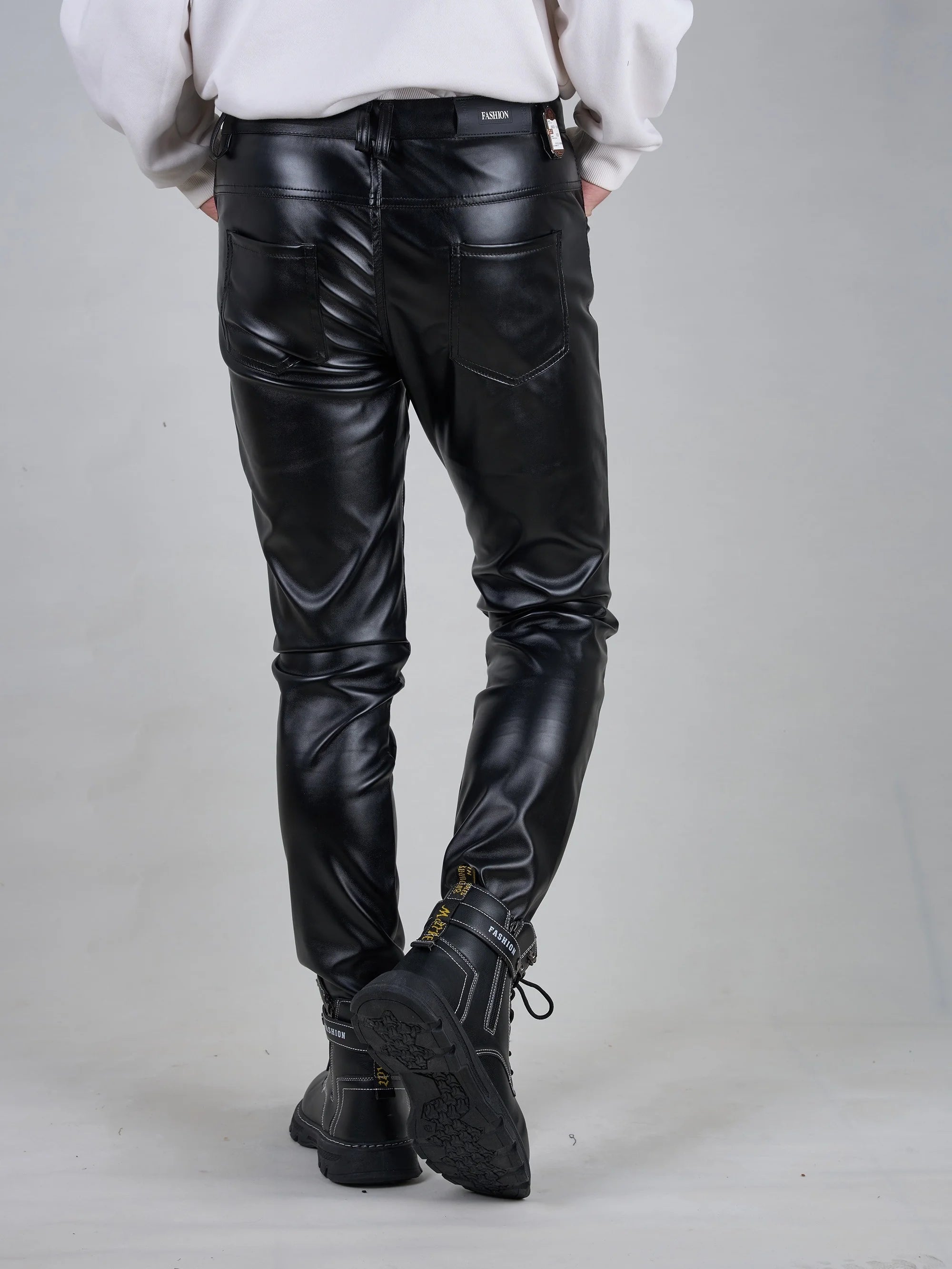 Elevate Spring Wardrobe: Men's Slim-fit PU Leather Pants with Pockets - Versatile & Breathable for Fashion-Forward Gents